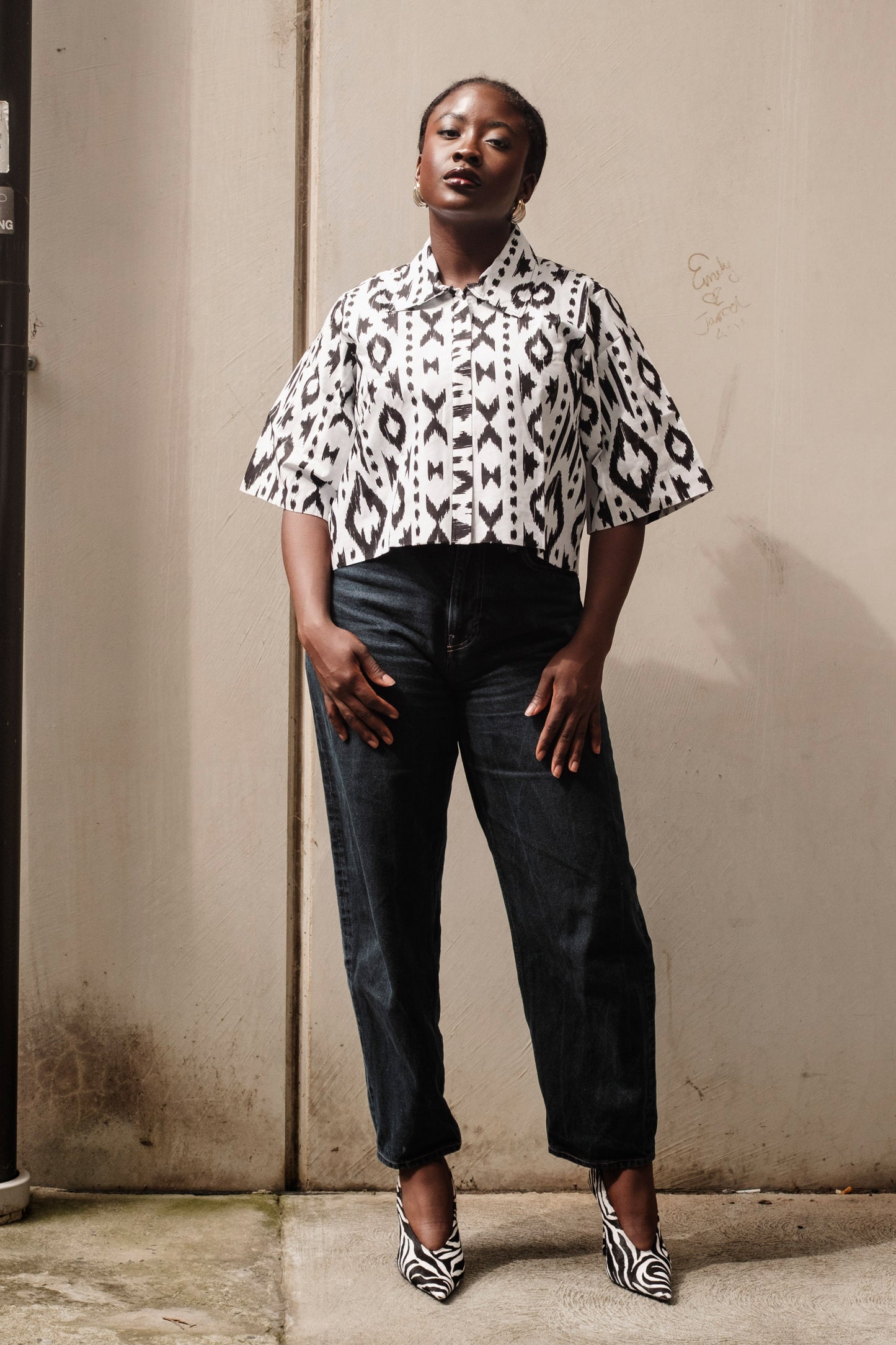 Tiwa Crop Shirt